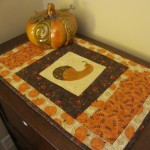 Quilted seasonal placemat tutorial
